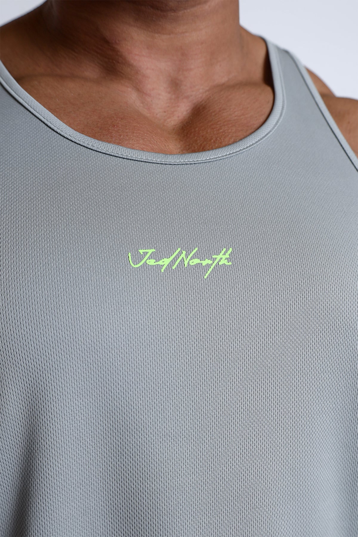 Fast-Dry Bodybuilding Workout Stringer - Light Gray w/ Neon Logo