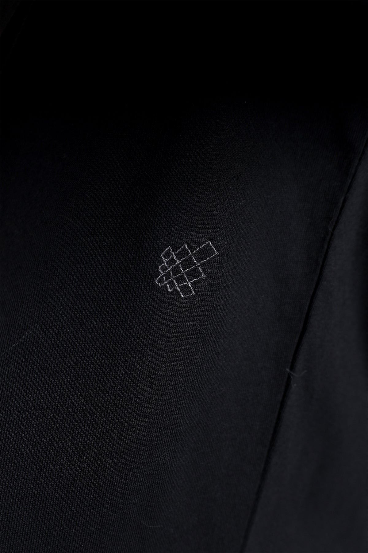 Raw-Cut Boxy Crop Tee - Black